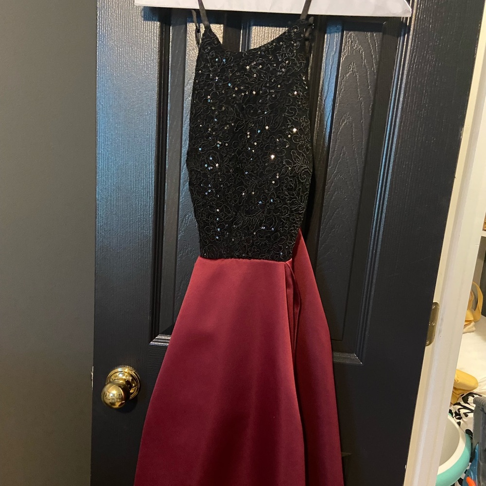 Dillard’s a-line cocktail dress with pockets